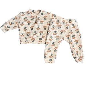 Jessica Simpson Flower Sweater & Jogger Set 6/9 months